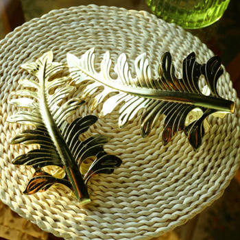 2pcs/set European Style U-shaped Leaf Curtain Ties Back Hold Backs Holder Zinc Alloy Wall Hooks Home Living Roon Decoration
